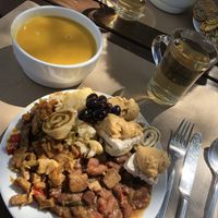 Menu com prato pequeno  at Hibiscus in Braga