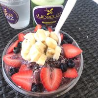 cacao crunch acai bowl (no honey) at JuiceBuzz in Delray Beach