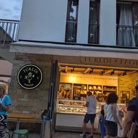Front of the shop at Füredi fagyizó in Balatonfuered