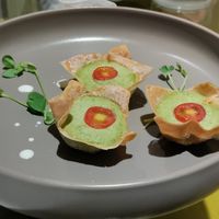 Basil wonton tarts at Mianto 艾果豐 in Taipei