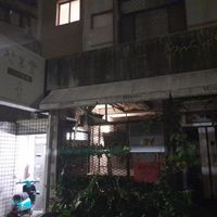 Shopfront during supposed opening hours. at Mianto 艾果豐 in Taipei