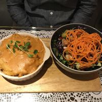 Mac’n Cheese with Balsamic Salad  at Mianto 艾果豐 in Taipei