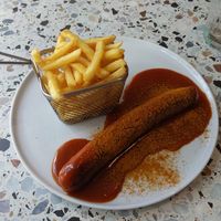 Currywurst mit Pommes at Cafe-Bistro 1601 in Hilpoltstein