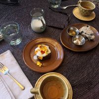 Bocadillo inglés y té chai   at Néctar en Camino Silvestre in San Miguel De Allende