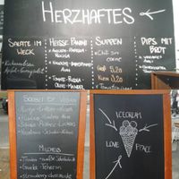 Chickpea-Salad, Apple-Curry Salad, Paninis at I Am Love in Bochum