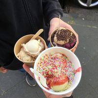 Fake spaghetti bowl with pistachio and hazelnut, date, salted caramel and macadamia chocolate and salted caramel, heidirette and unicorn with chocolate flakes at I Am Love in Bochum