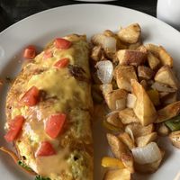 Veg omelette & breakfast potatoes  #Veganuary at The Wayward Cafe in Seattle