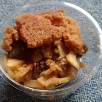 Vegan crumble at La Verriere in Paris