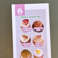 These are the vegan and gluten free options   at doodlecakes in Alameda