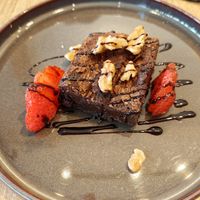 Vegan brownie at Energy Brunch Algés in Alges