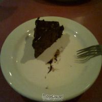 Vegan chocolate cake at Le Cagibi in Montreal