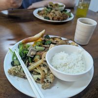 Buffet savoury items at Rushixin Botany Lidesu Life (Yinhe SOHO Branch) in Beijing