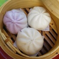 steamed buns  at Zenhouse in West Hindmarsh