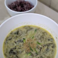 Perilla Seaweed Ongsimi
미역옹심이 at Jogyesa Kitchen - 조계사 승소 in Seoul
