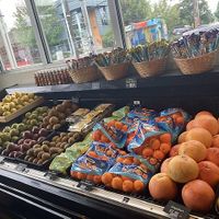 Produce at Ken's Market in Seattle