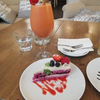 💚 at MyRaw Cafe in Prague