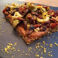 Raw mushroom pizza at MyRaw Cafe in Prague