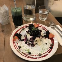 Pancakes and smoothie at MyRaw Cafe in Prague