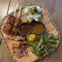 Vegane Vorspeisenplatte  at Saigon Alley in Berlin