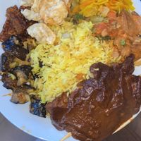 Straight outta Lombok and Sateetje erbij at Roots Rock Kitchen in Utrecht