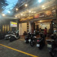 shop front at Le Chay Duc in Da Nang
