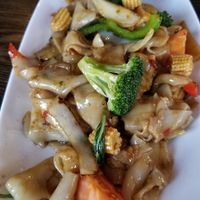 Wide noodles with vegetables at Sukho Thai in Bellevue