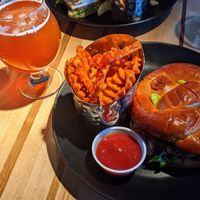 Veggie burger, sweet potato fries and a nice IPA at DEN - Root Down - TC in Denver