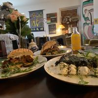 Burger und Spinatquiche   at Kruemelkueche in Duisburg