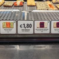 Vegan Options at Buffet Trzesniewski Linz in Linz