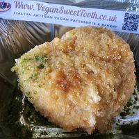 Arancini with pesto at Vegan Sweet Tooth in London