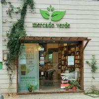 exterior at Mercado Verde - Jaime Zudanes in Montevideo