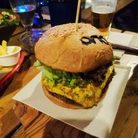 Hamburguesa at Ona Beach Bar in Roses