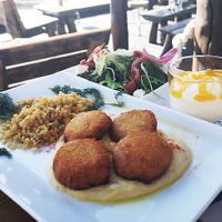 Vegetarian & Vegan options - Falafel (Combo of the day) at Ona Beach Bar in Roses