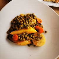 Artichoke, fresh peas, potato at Gran Aladino in Corfu