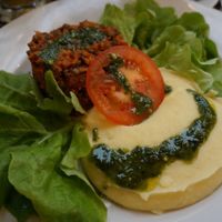 Lentilles a la 'viande hachee' at Brasserie LoLa in Paris