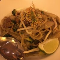 Pad Thai at Brasserie LoLa in Paris