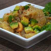 Avocado with grapefruit salad at Thai Vegetarian Food 泰國素食 in Kowloon