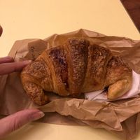 Vegan Raspberry Cornetto at Shake Cafe - Santa Maria Novella in Florence
