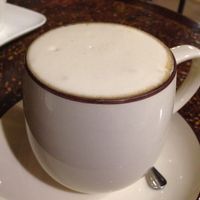 hazelnut soy latte at Veganday Cafe in Taichung