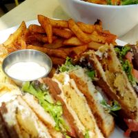 Chicken blt at Antidote Bouffe Vegane in Montreal