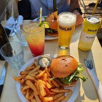 Big burger at Antidote Bouffe Vegane in Montreal
