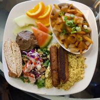Brunch Plate with poutine at Antidote Bouffe Vegane in Montreal