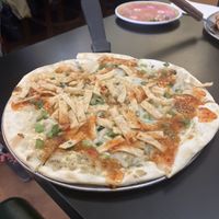 Crab Rangoon Pizza #Veganuary at Fong's Pizza in Des Moines