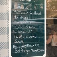 Holunderblüten (Elderflower) at Eis Greissler in Vienna