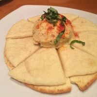 Hummus appetizer at Mellow Mushroom in Salt Lake City