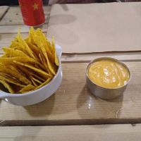 Nachos at Dolce Pizza y Los Veganos - Hipolit Lazaro in Barcelona