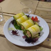 Rollitos at Dolce Pizza y Los Veganos - Hipolit Lazaro in Barcelona