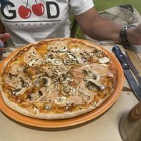   at Dolce Pizza y Los Veganos - Hipolit Lazaro in Barcelona