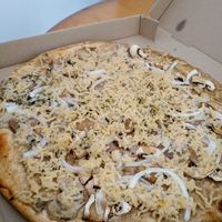  at Dolce Pizza y Los Veganos - Hipolit Lazaro in Barcelona