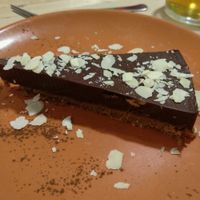 Vegan Chocolate Cake (Chocolate Tart) at Dolce Pizza y Los Veganos - Hipolit Lazaro in Barcelona